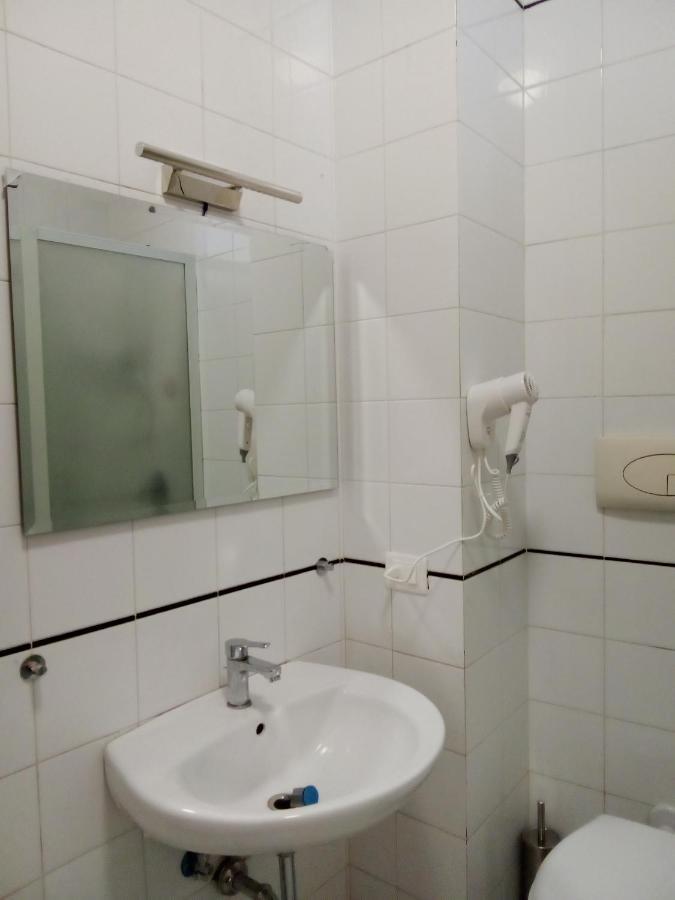 Apartmán Al Crocifisso...Da Nonna Pia Salerno Exteriér fotografie