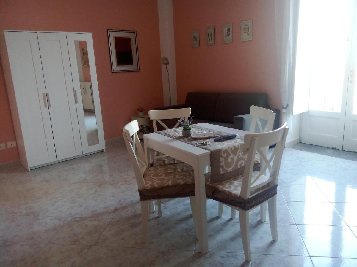 Apartmán Al Crocifisso...Da Nonna Pia Salerno Exteriér fotografie