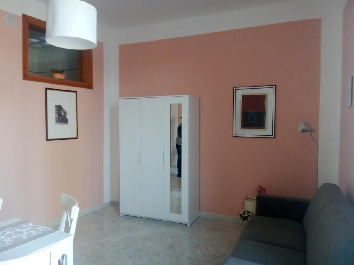 Apartmán Al Crocifisso...Da Nonna Pia Salerno Exteriér fotografie